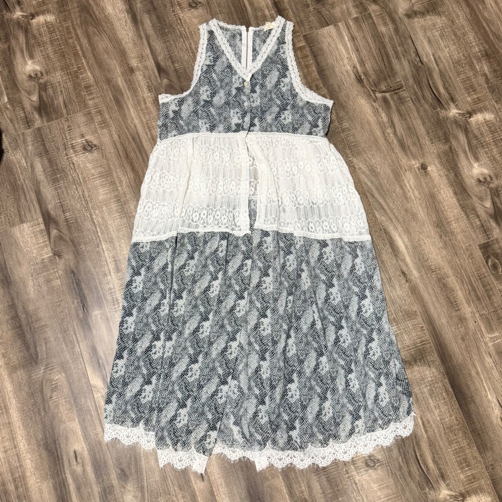 POL Womens Grey Snakeskin Lace Trim Sleeveless Midi Dress V-Neck Boho Size S